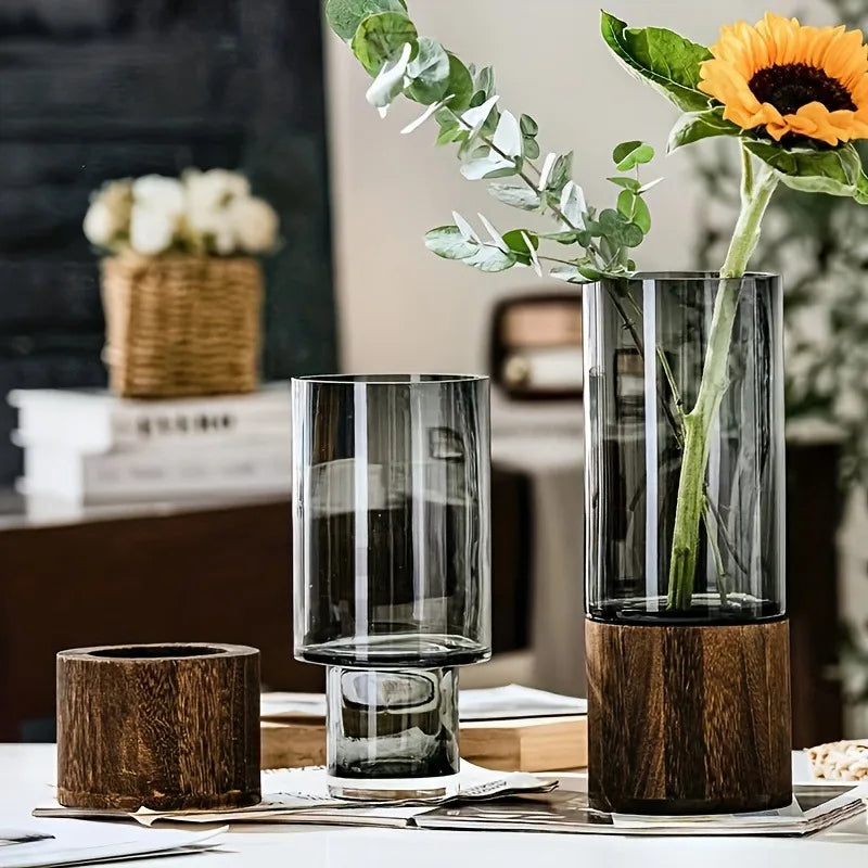 Luxury Retro Glass Vase — Elegant Table Decor for Modern Homes